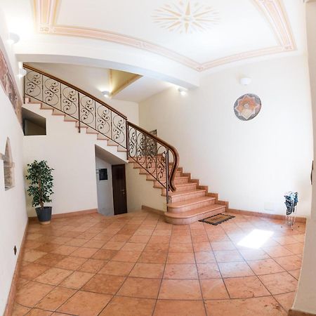Welcome Traveller Il Borgo Apartment Bardolino Exterior foto